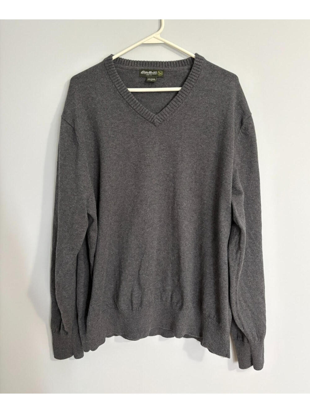 Eddie Bauer Sweater Mens XL Gray V Neck Cotton Cashmere Pullover EUC